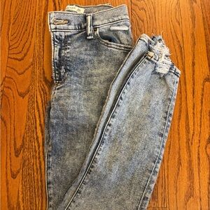 Abercrombie 000 high rise skinny jeans